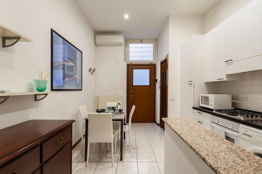 Luxury Loft On The Duomo Wifi & Netflix Leilighet Milano Eksteriør bilde